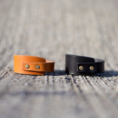 新品未使用 AFFA レザーリストバンド ブレスレット ブレスレット リストバンド ダブルベルト メンズ レディス 黒革 茶革