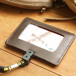 Leather ID card holder / badge holder (Custom Name) 4枚目の画像