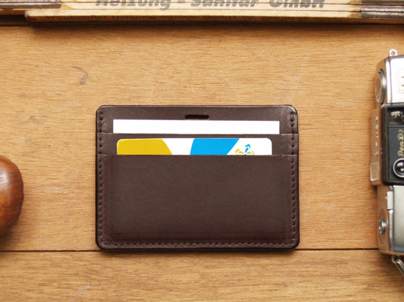 Leather ID card holder / badge holder (Custom Name) 8枚目の画像