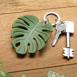 Leather Key Chain - Plant Leaf MONSTERA ( Custom Letter ) 1枚目の画像