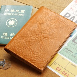 Leather Passport Case - Classic Tan 3枚目の画像