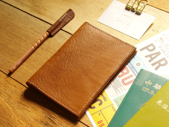 Leather Passport Case - Caramel Coffee 2枚目の画像