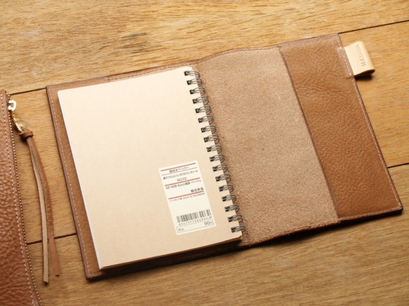 Leather Book Sleeve A6 - Caramel Coffee 8枚目の画像