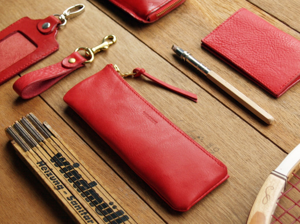 Coral Red 手工真皮筆袋 ( 免費客製刻印英文名 / 禮物包裝 ) 第3張的照片