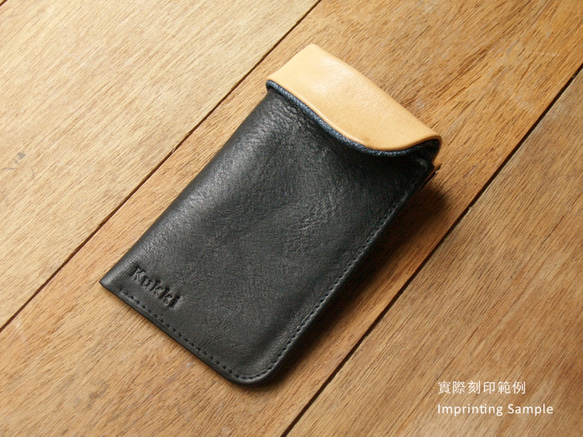 iPhone X / Xs - Jeans Black 手工真皮手機套 (免費刻印英文名/ 禮盒包裝) 第7張的照片