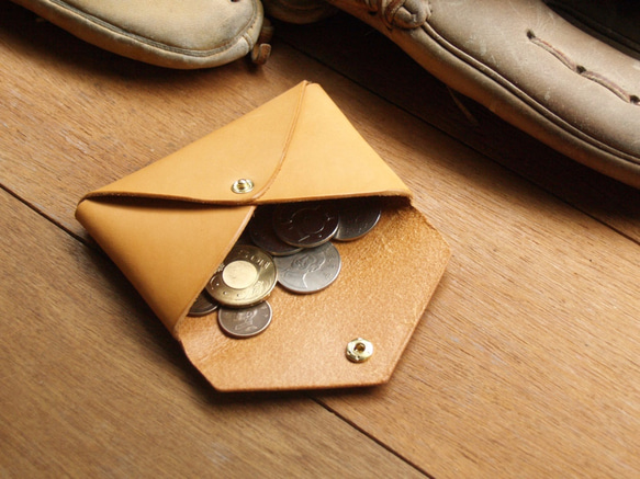 Leather Card Case / Coin Case ( Custom Name ) - Classic Tan 5枚目の画像