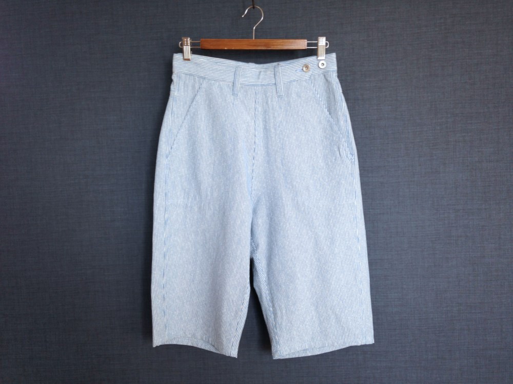 ストライプ半端丈パンツ　ブルー 4,200円