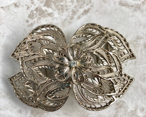 ⬛️花の刺繍生地★★ハンドメイド用バッグのバックル、肩ひも、マフラーのパーツ ⬛️花の刺繍生地ハンドメイド用バッグのバックル、肩ひも