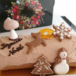 ブッシュ・ド・ノエル＊クリスマスケーキ＊チョコロール＊お誕生日ケーキ 1枚目の画像