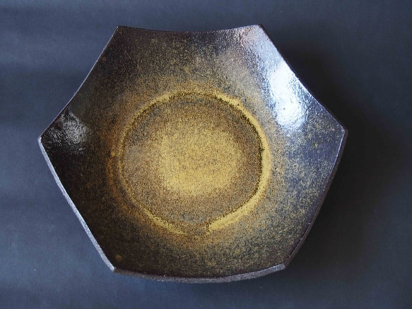 金茶の皿 2枚目の画像