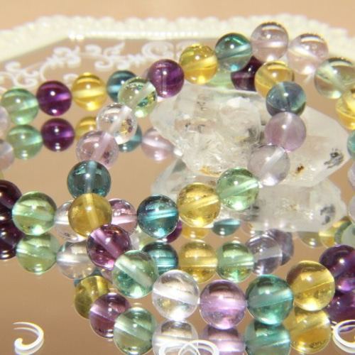 フローライトのブレスレット candy（マルチカラー） ブレスレット 萩乃