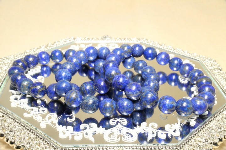 12月の誕生石アフガニスタン産ラピスラズリのブレスレット