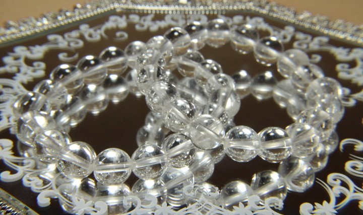 ヒマラヤ産水晶のブレスレット（10ｍｍ玉）