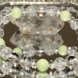 レモンクリソプレーズと3種の水晶のブレスレット 1枚目の画像