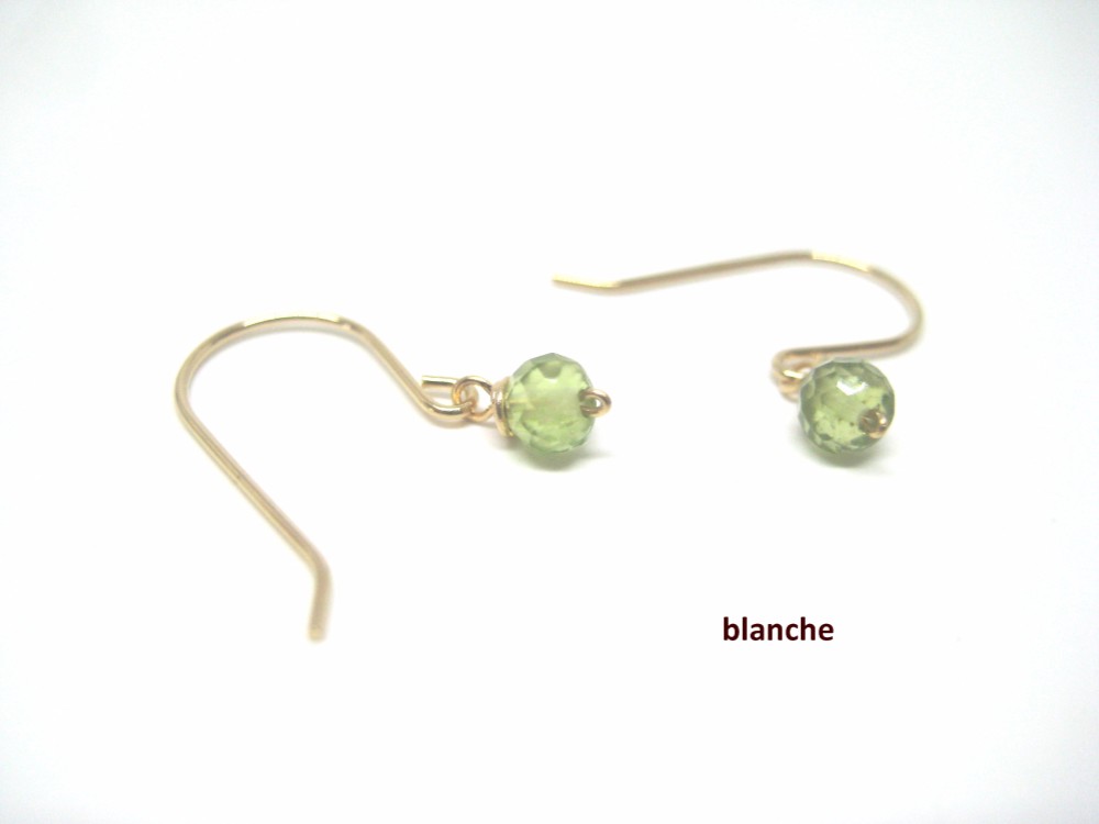 K18 ペリドットのピアス 6,083円