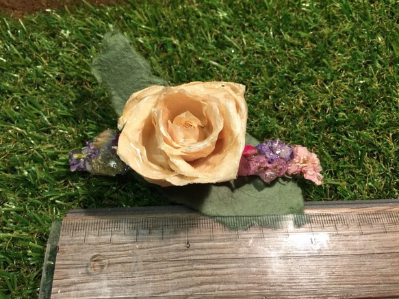 本物お花のローズとスターチスのバレッタ 4枚目の画像