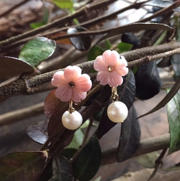 小さな桜のささやき＊Tiny cherry blossomピアス＊ 2枚目の画像