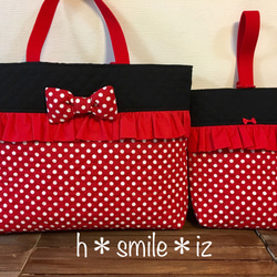 ことぽこさま☆専用　フリルレッスンバッグ ジュース入れ　水玉　ドット レッスンバッグ -フリルトート 入園 入学 DORACO FIRST (ドラコ