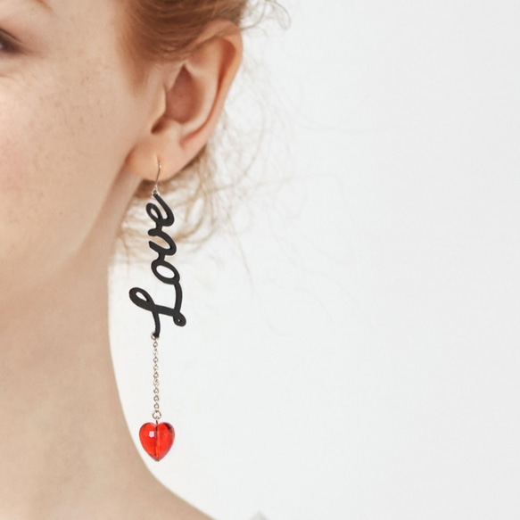 <Made-to-order>Lettering Leather & Vintage Heart Earring 第1張的照片