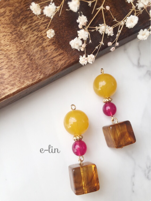 ⚪︎◾︎-yellow×pink cubeピアス/イヤリング-◾︎⚪︎ 3枚目の画像