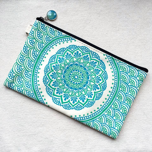 Hand Painted Henna bag Mandala Pattern Zipper Pouch Cosmetic 2枚目の画像