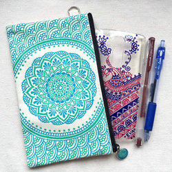 Hand Painted Henna bag Mandala Pattern Zipper Pouch Cosmetic 4枚目の画像