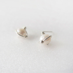 925純銀 星球系列-珍珠小星球 耳針耳環 (一對) 第5張的照片