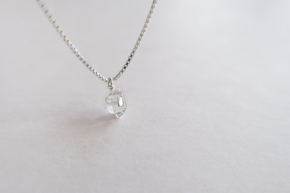 925スターリングシルバーミニハーキモンクリスタルシャイニングダイヤモンドネックレス 2枚目の画像