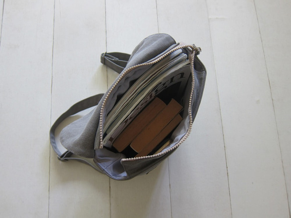 Canvas Backpack-Small(Zipper Closure/External Zipper Pocket) 4枚目の画像