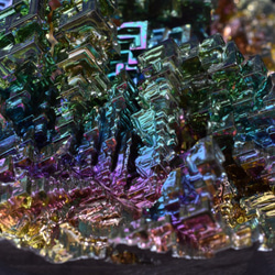 ビスマス結晶オブジェ（中） 8枚目の画像