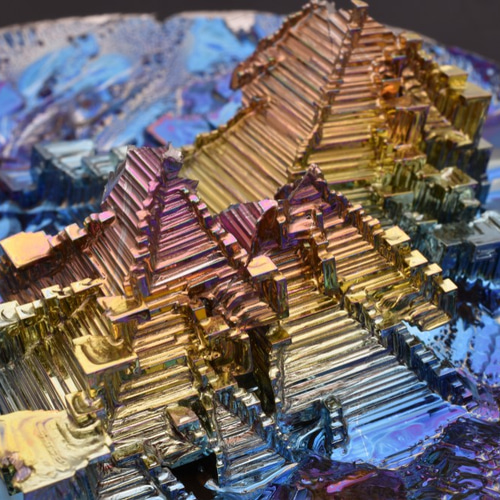 ビスマス結晶ガーデン（大／深海ピラミッド） 立体・オブジェ ビスマス