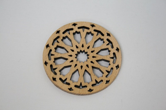 【木製コースター】アラベスク・丸①／1セット(5枚入り) モロッコ　手作り　 2枚目の画像