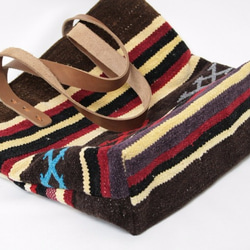 【値引済】￥9400→￥6580【トートバッグ／ヴィンテージキリム】革ハンド　モロッコ　ハンドメイド 4枚目の画像