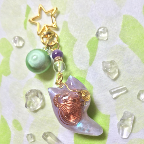 勾玉にゃんこ (パープルねこ) その他インテリア雑貨 coto 通販