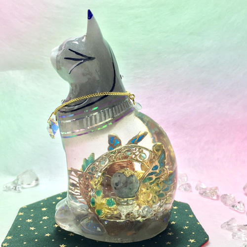 蓄光する瞳を持つ猫のオルゴナイト【タイガーアイ】 楽天市場】今だけ