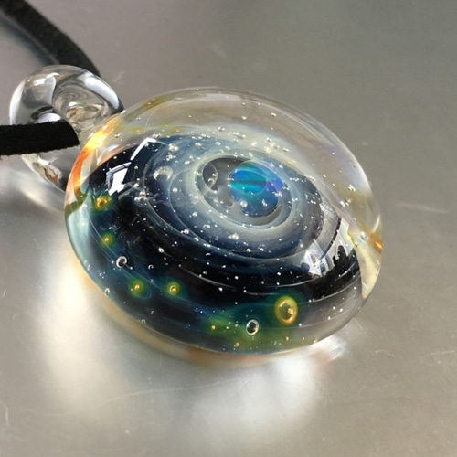 宇宙ガラス　ペンダント　高ランク 楽天市場】宇宙ガラス ペンダントの通販