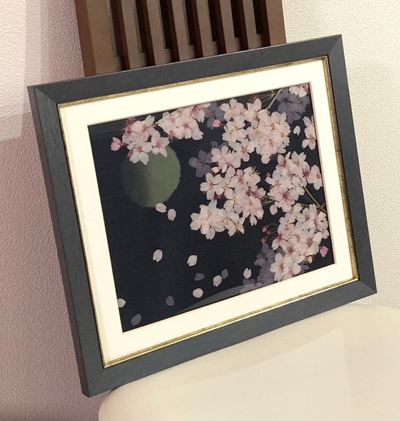 月と桜　(押し花アート) 1枚目の画像