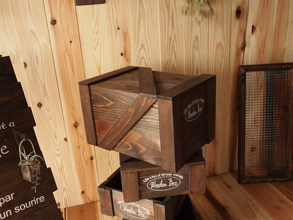 蓋つき　ヴィンテージ風木製ボックス　 1枚目の画像