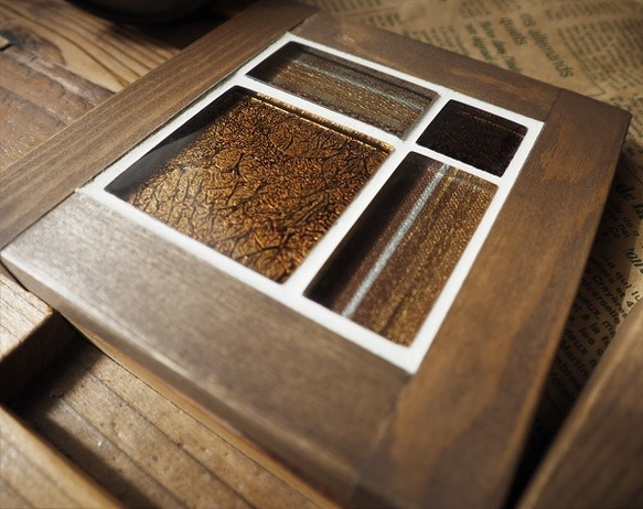 2セット限定　2色セット　ガラスモザイクタイルの天然木コースター 4枚目の画像