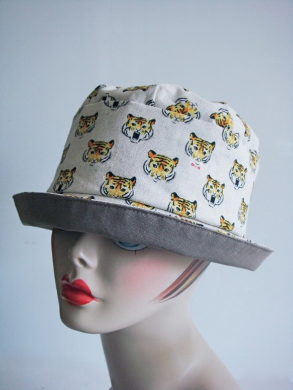 老虎柄×摩卡的帽子一代 第1張的照片