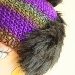 手工針織毛皮針織帽 &lt;紫 x 黑&gt; 第3張的照片