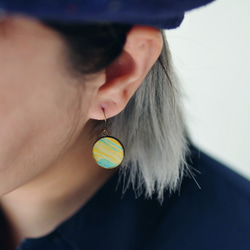 雲海裡散步 | 渲染皮革耳環 | 黃銅耳墜 | 圓型 第1張的照片