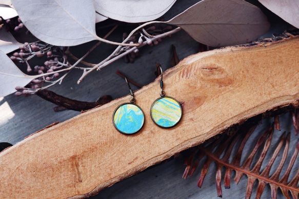 雲海裡散步 | 渲染皮革耳環 | 黃銅耳墜 | 圓型 第2張的照片