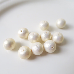 棉珍珠-12mm象牙白20顆(雙孔) 第3張的照片