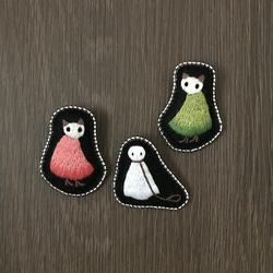 心優しき侏儒たち（刺繍ブローチ） 10枚目の画像