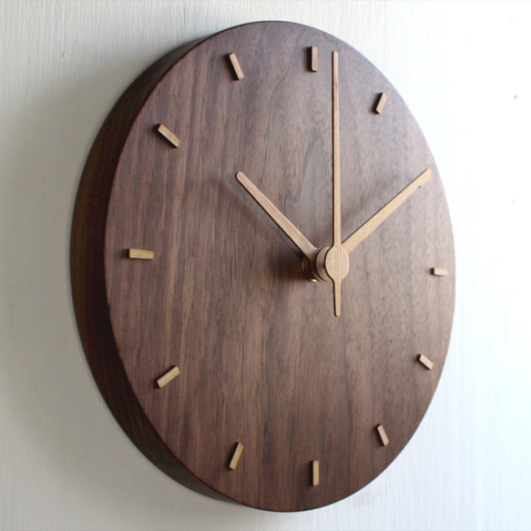CLOCK_20 Classic 實木靜音掛鐘 時鐘 手工限量 台灣製作 黑胡桃木 第1張的照片