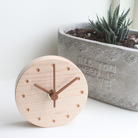 CLOCK_10 硬楓木 可吸附 壁掛 桌立時鐘 (無鬧鐘) 台灣限量手作 第1張的照片