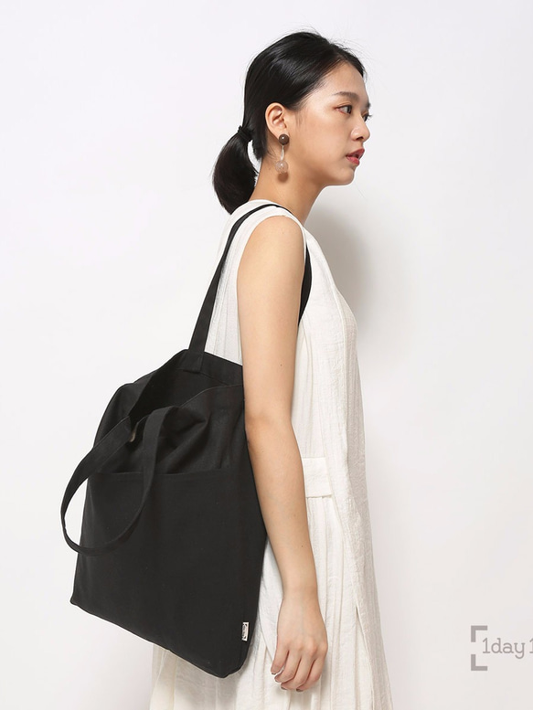 1day1bag POPULAR Canvas Tote with Pockets (Black) 4枚目の画像