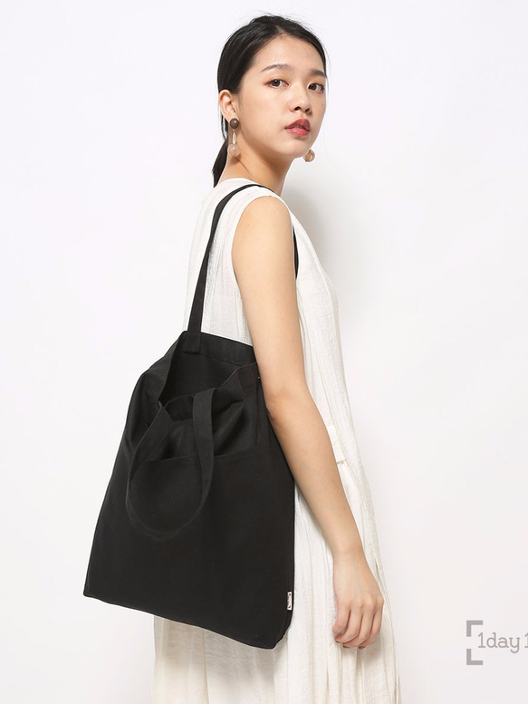 1day1bag POPULAR Canvas Tote with Pockets (Black) 7枚目の画像