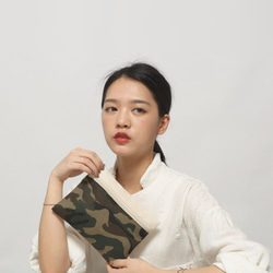 經典迷彩 LayBag 瞌睡包 大容量 化妝包 收納包 / 1day1bag 第2張的照片